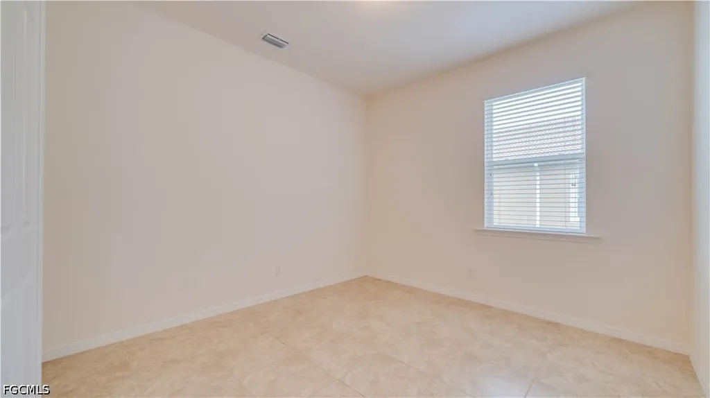 3036 Sunset Pointe Circle Cape Coral FL 33914