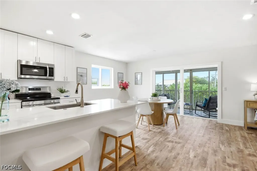 805 E Gulf Drive Sanibel FL 33957