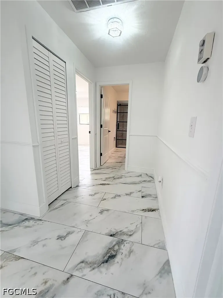 201 SW 8th Street Cape Coral FL 33991