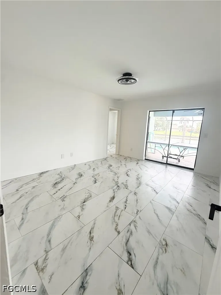 201 SW 8th Street Cape Coral FL 33991