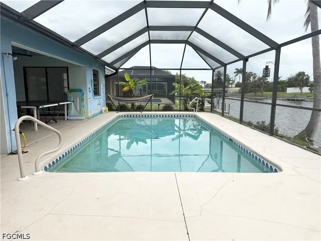 201 SW 8th Street Cape Coral FL 33991