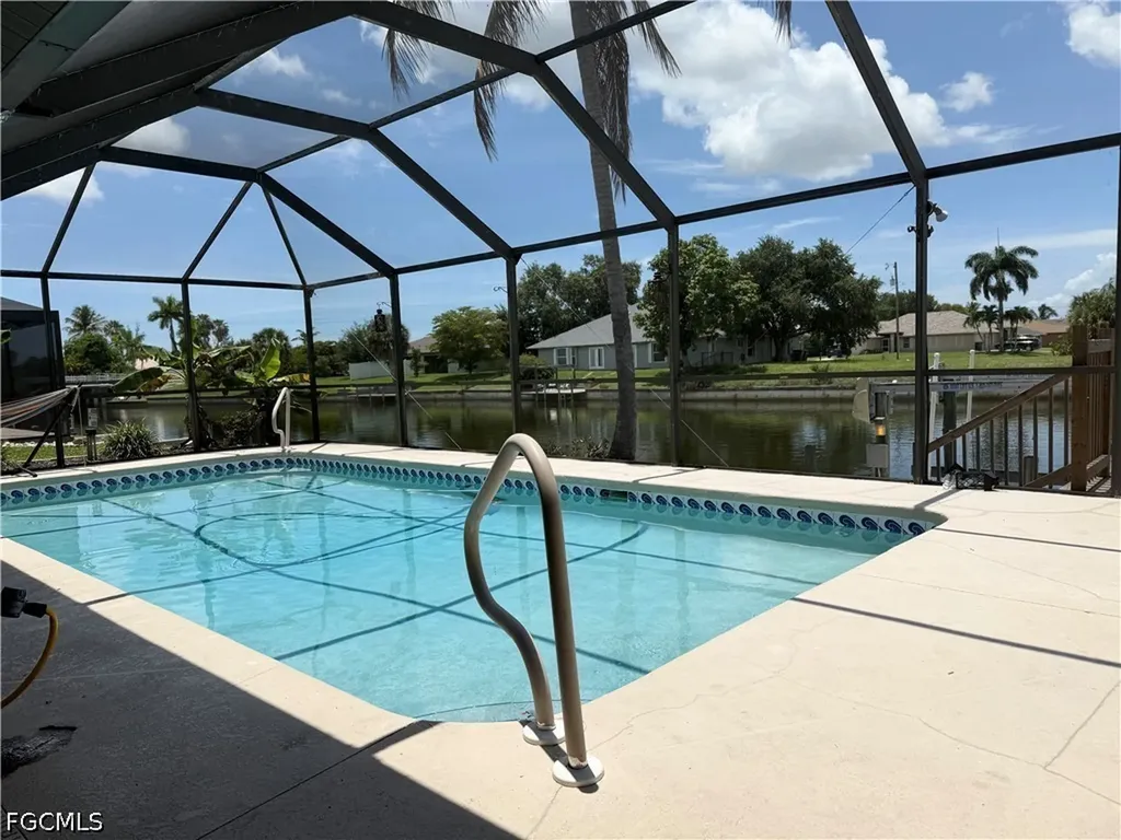 201 SW 8th Street Cape Coral FL 33991