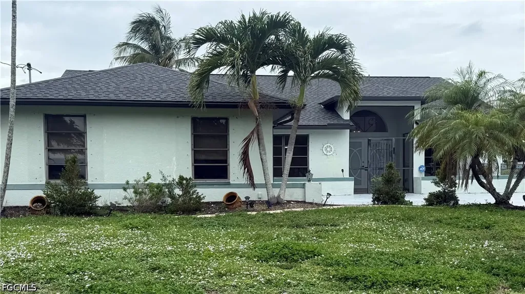 201 SW 8th Street Cape Coral FL 33991