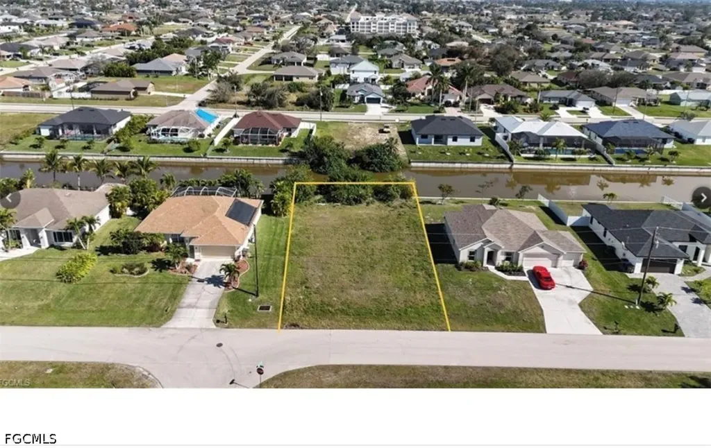 1409 SW 21st Avenue Cape Coral FL 33991