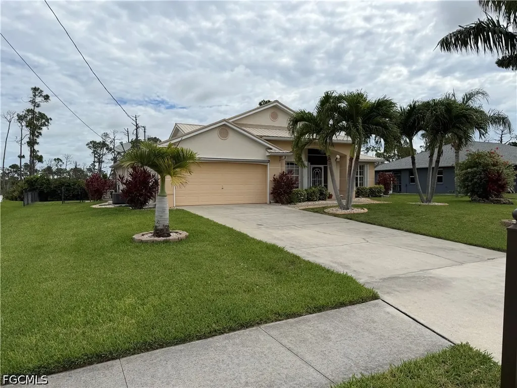 2401 SW 38th Terrace Cape Coral FL 33914