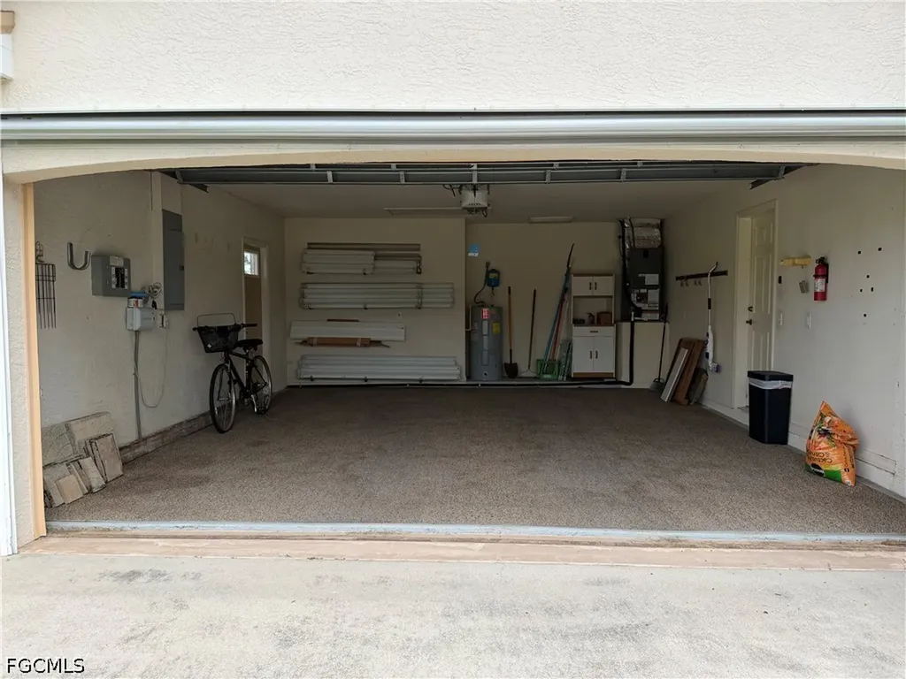 2401 SW 38th Terrace Cape Coral FL 33914