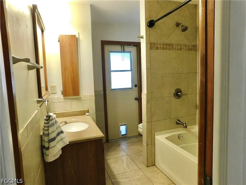 17150 Laurelin Court North Fort Myers FL 33917