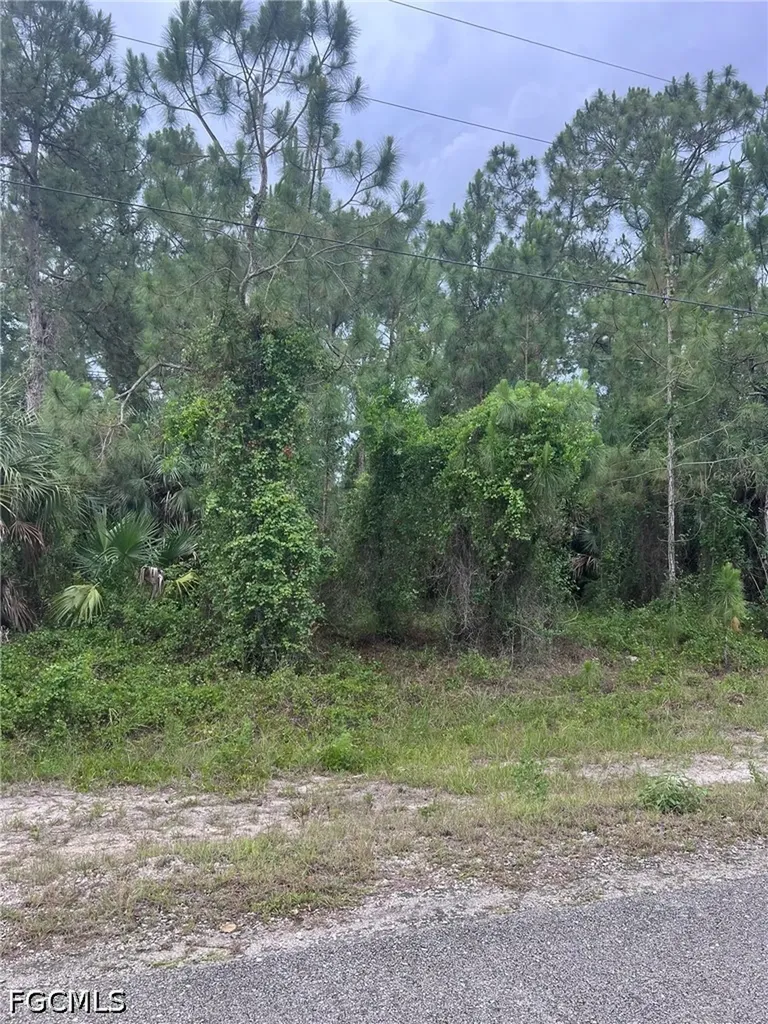 Unit 82 12th Avenue Naples FL 34120