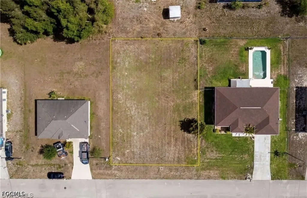 225 Manasota Street Fort Myers FL 33913
