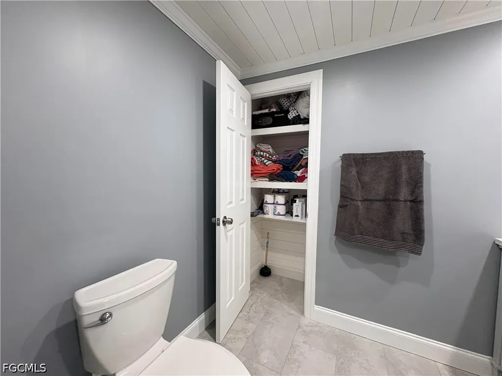 2781 Indianwood Drive North Fort Myers FL 33917