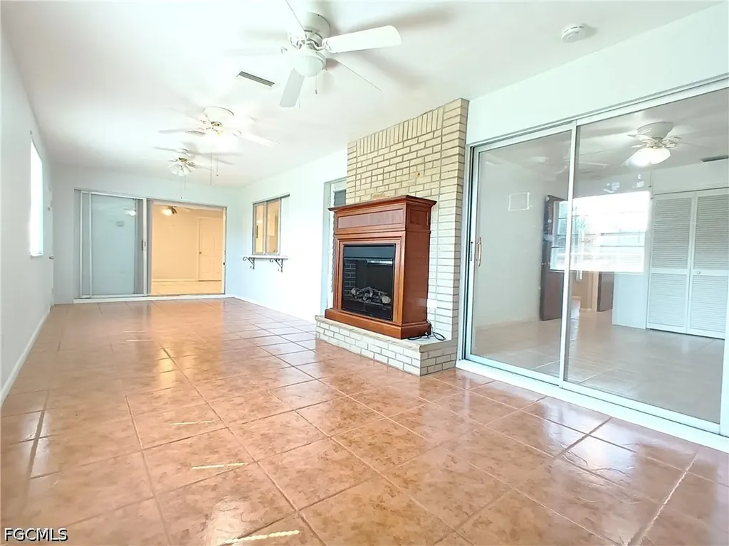 1326 SE 23rd Terrace Cape Coral FL 33990