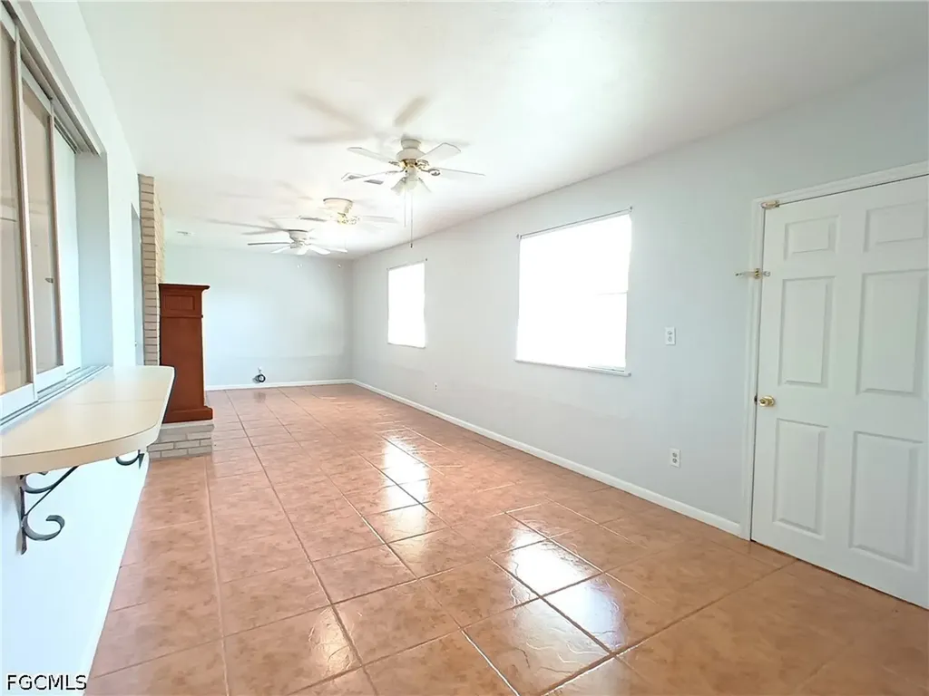 1326 SE 23rd Terrace Cape Coral FL 33990