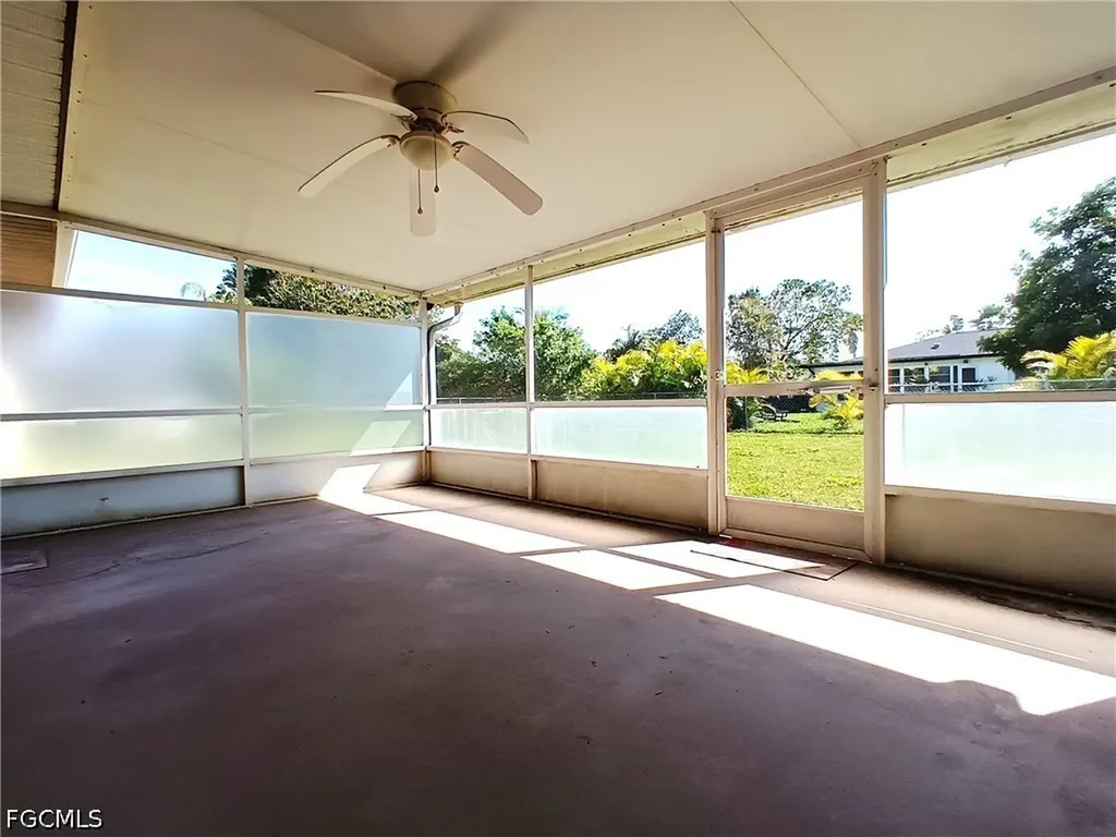 1326 SE 23rd Terrace Cape Coral FL 33990