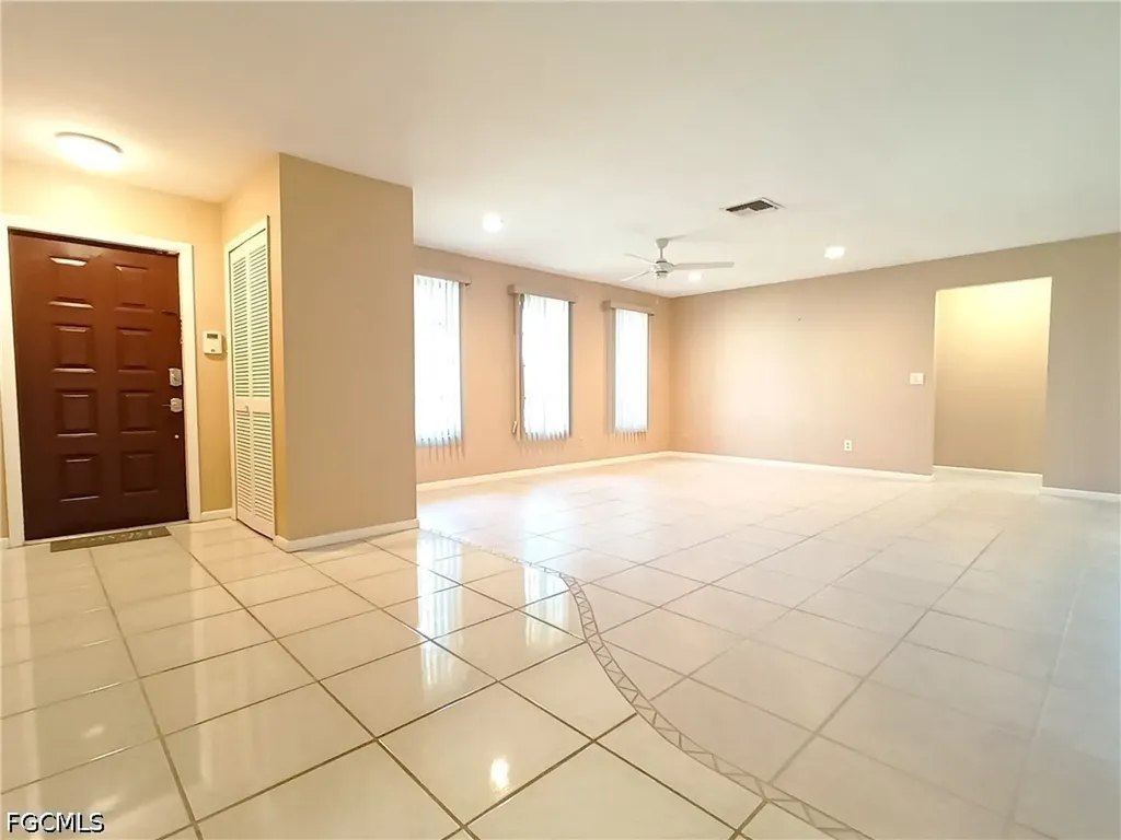 1326 SE 23rd Terrace Cape Coral FL 33990