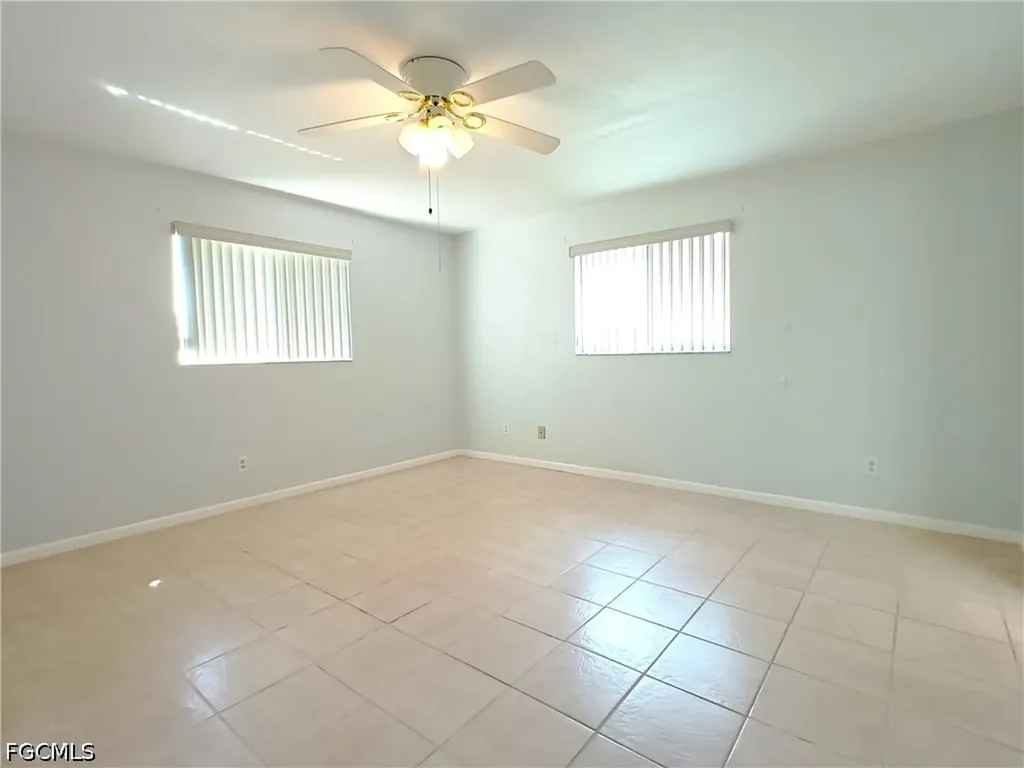 1326 SE 23rd Terrace Cape Coral FL 33990