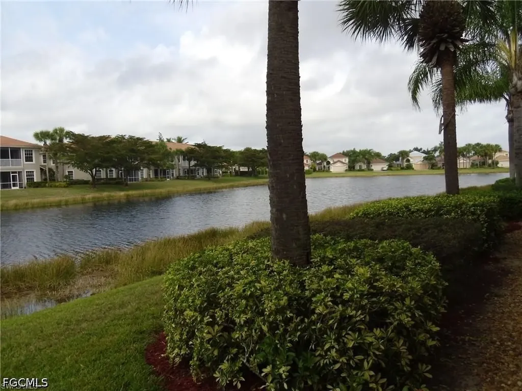 9582 Hemingway Lane Fort Myers FL 33913