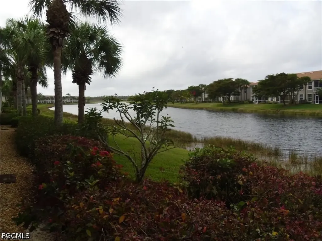 9582 Hemingway Lane Fort Myers FL 33913