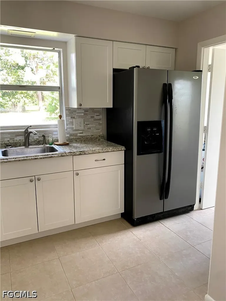 17 Illinois Road Lehigh Acres FL 33936