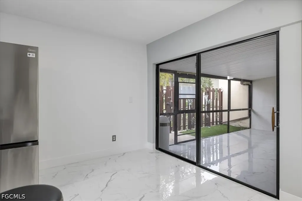 1212 SE 6th Terrace Cape Coral FL 33990