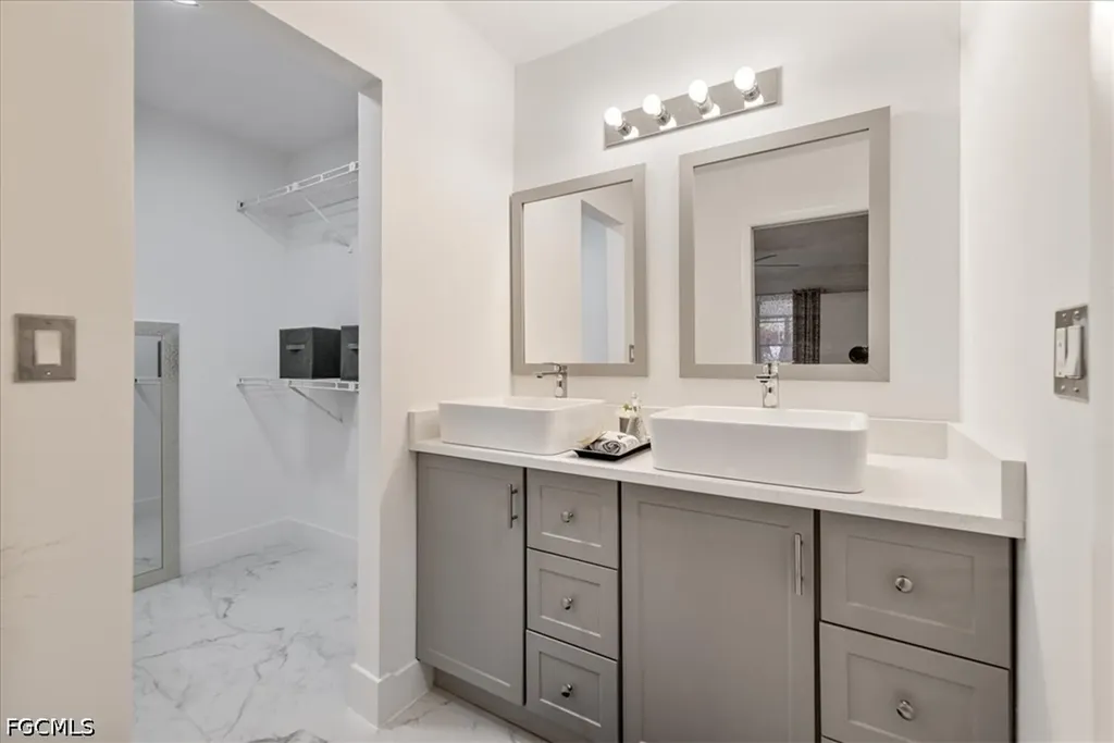 1212 SE 6th Terrace Cape Coral FL 33990