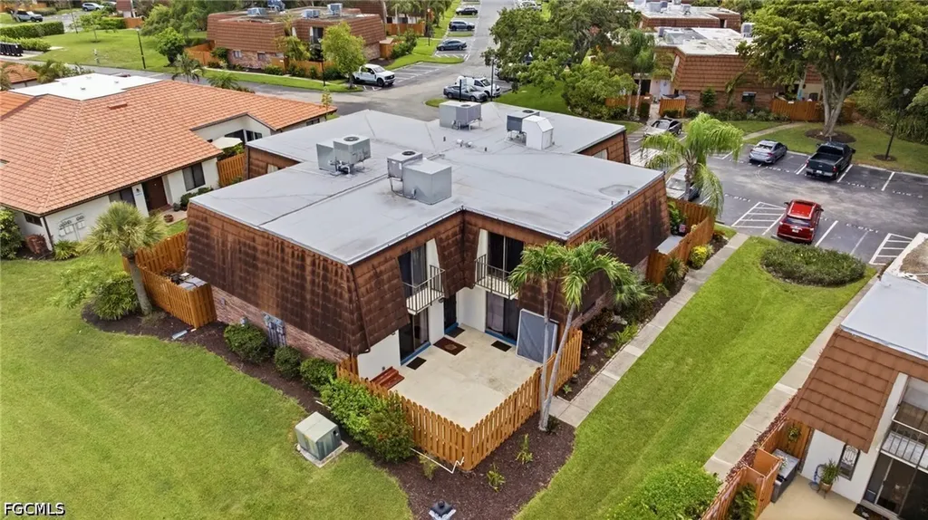 1418 Park Shore Circle Fort Myers FL 33901