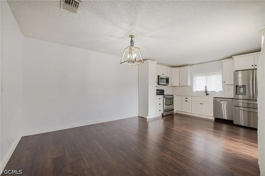 1418 Park Shore Circle Fort Myers FL 33901