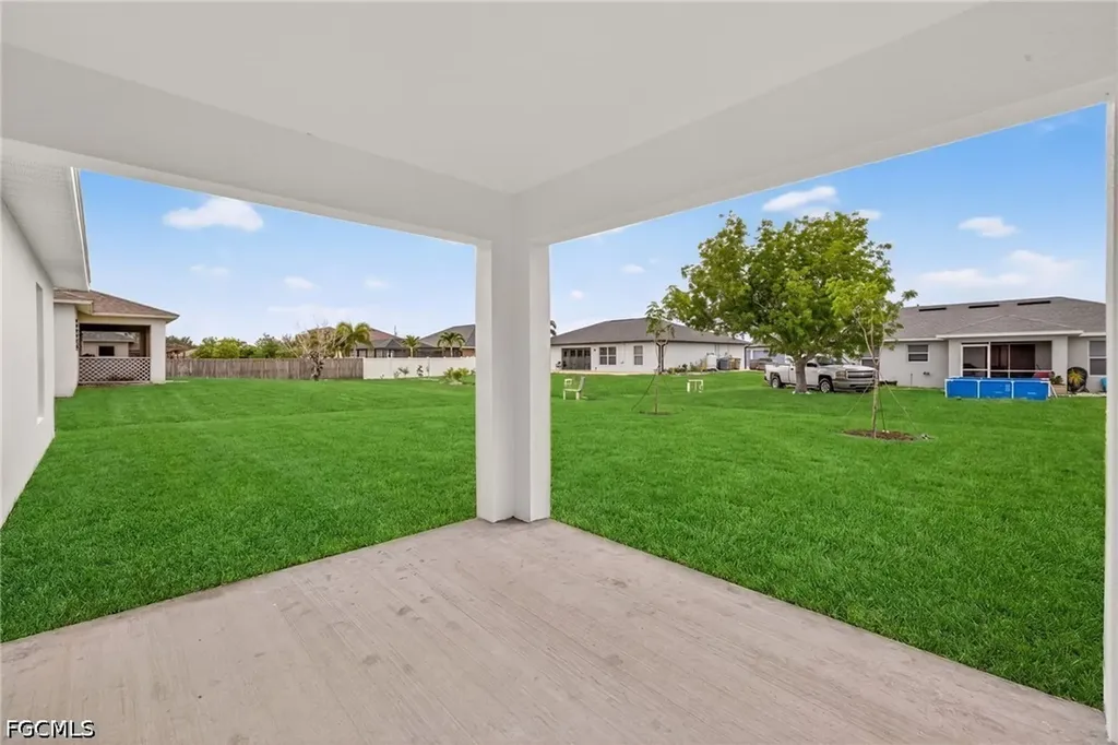 2006 NW 16th Place Cape Coral FL 33993