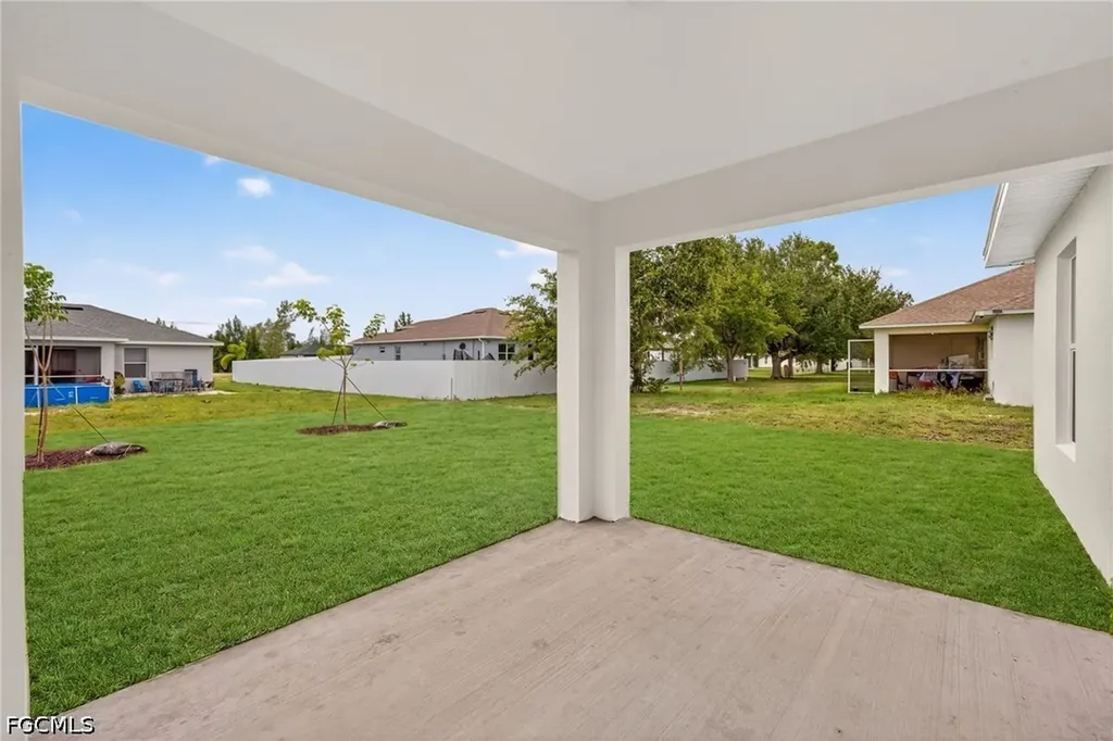 2006 NW 16th Place Cape Coral FL 33993