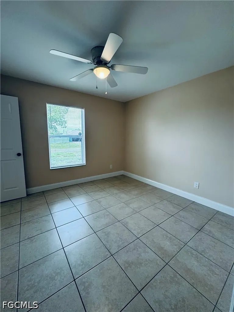 1140 NW 1st Avenue Cape Coral FL 33993