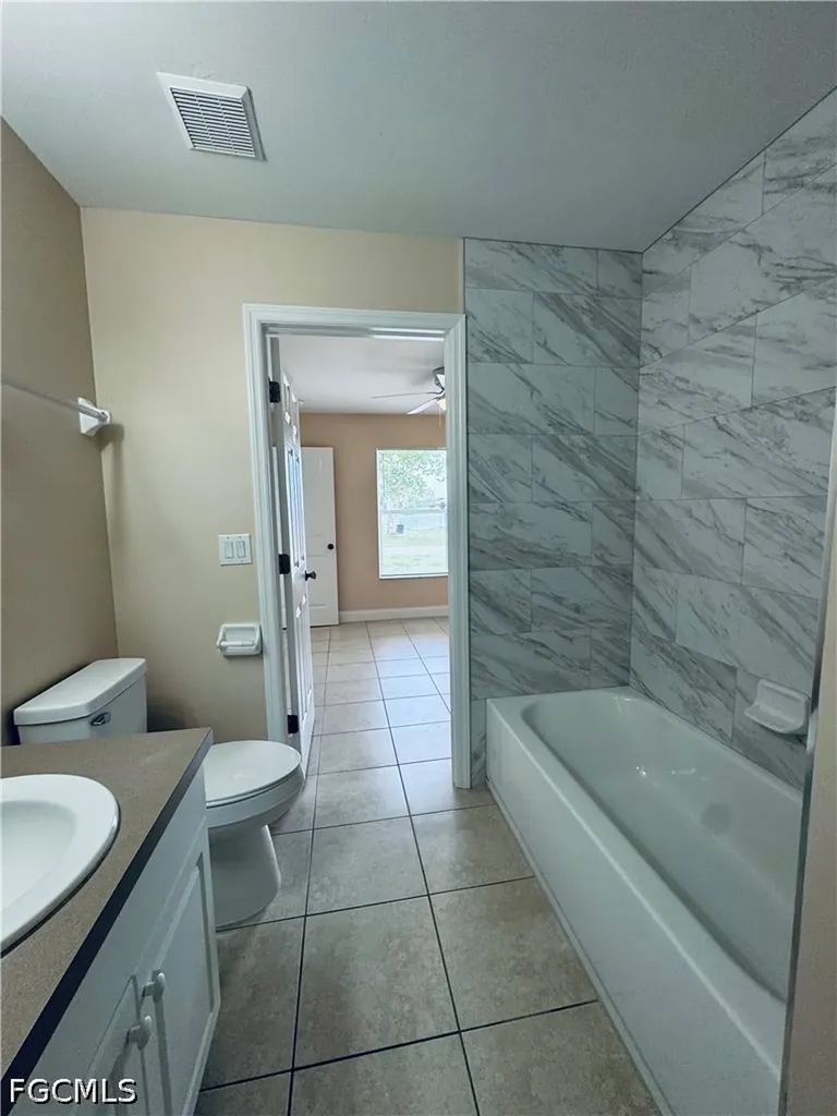 1140 NW 1st Avenue Cape Coral FL 33993
