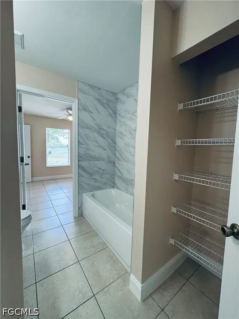 1140 NW 1st Avenue Cape Coral FL 33993