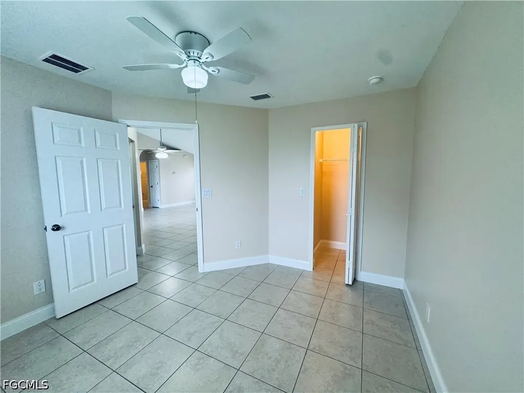 1140 NW 1st Avenue Cape Coral FL 33993