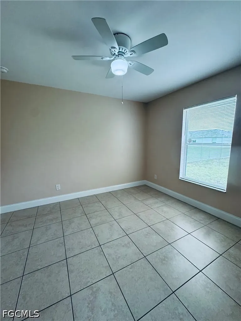 1140 NW 1st Avenue Cape Coral FL 33993