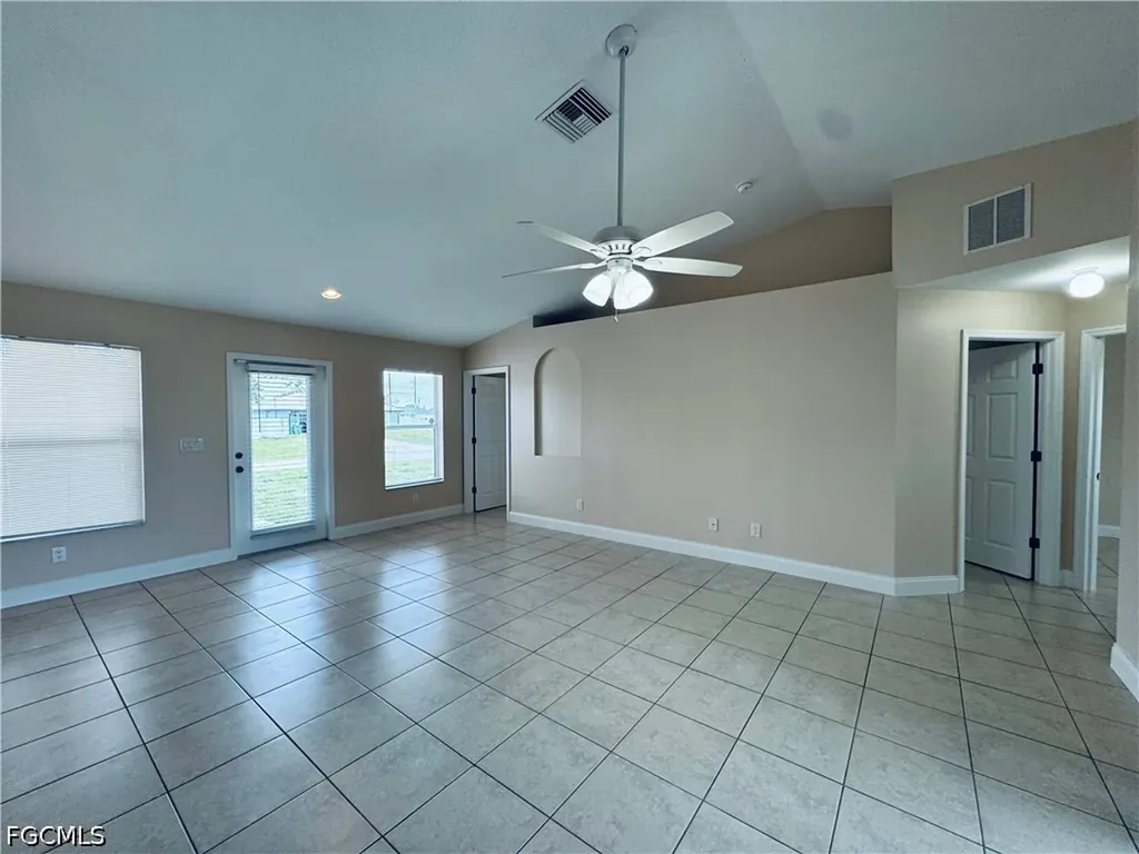 1140 NW 1st Avenue Cape Coral FL 33993