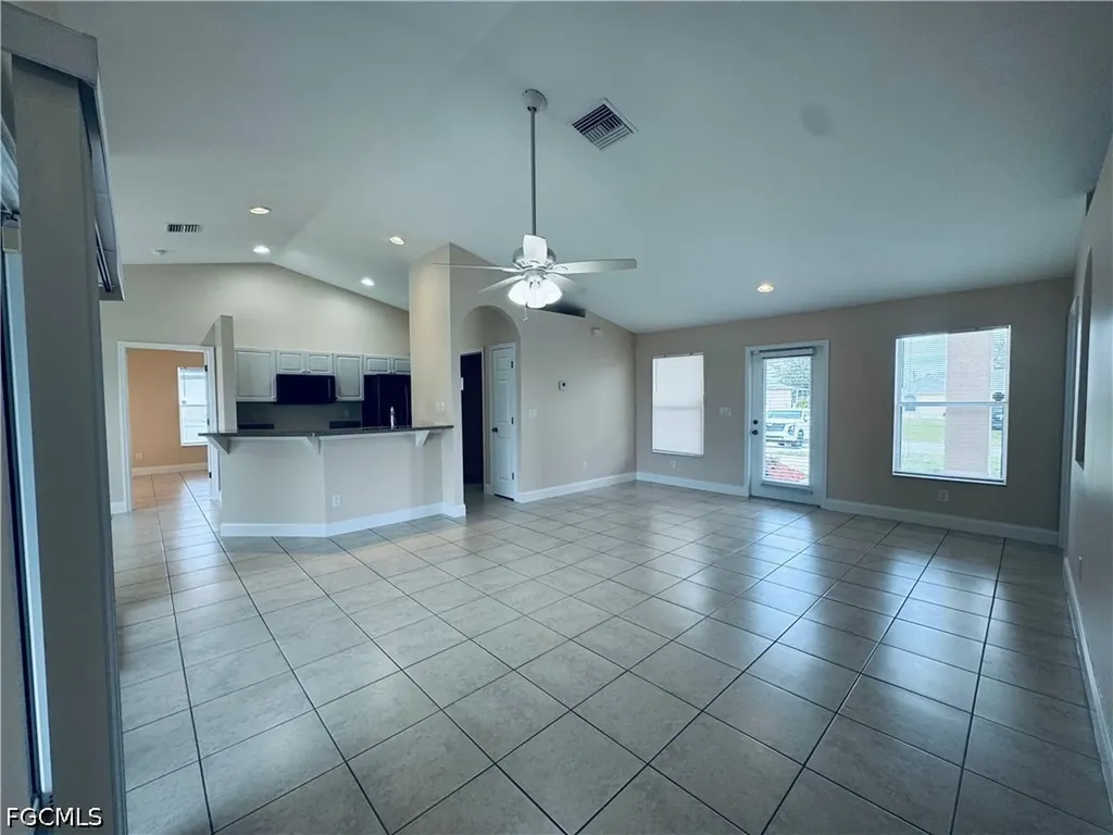 1140 NW 1st Avenue Cape Coral FL 33993