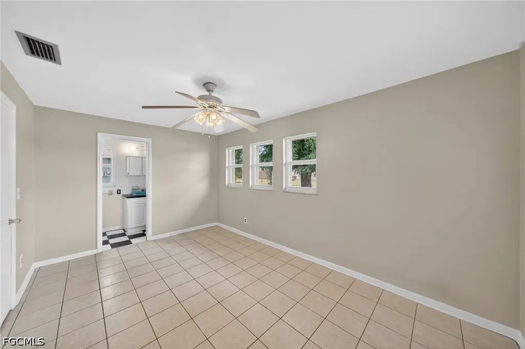 1129 SE 18th Terrace Cape Coral FL 33990