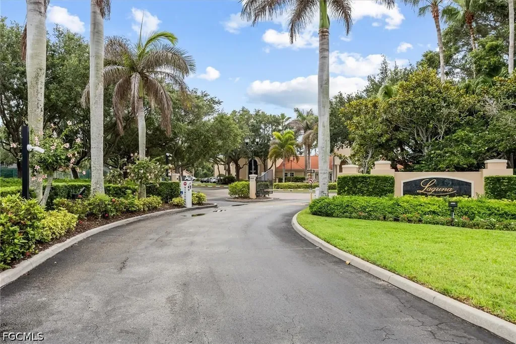 1590 S 42nd Circle Vero Beach FL 32967