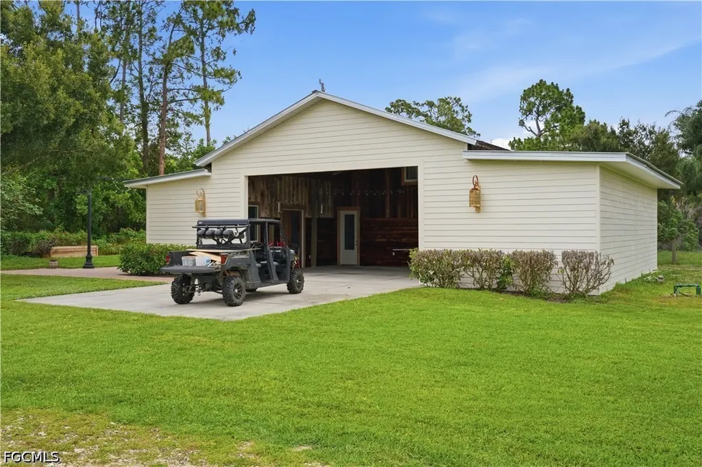 3700 Fort Adams Avenue Labelle FL 33935