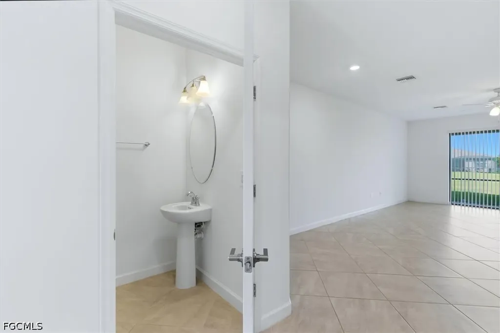 14128 Pine Lodge Lane Fort Myers FL 33913