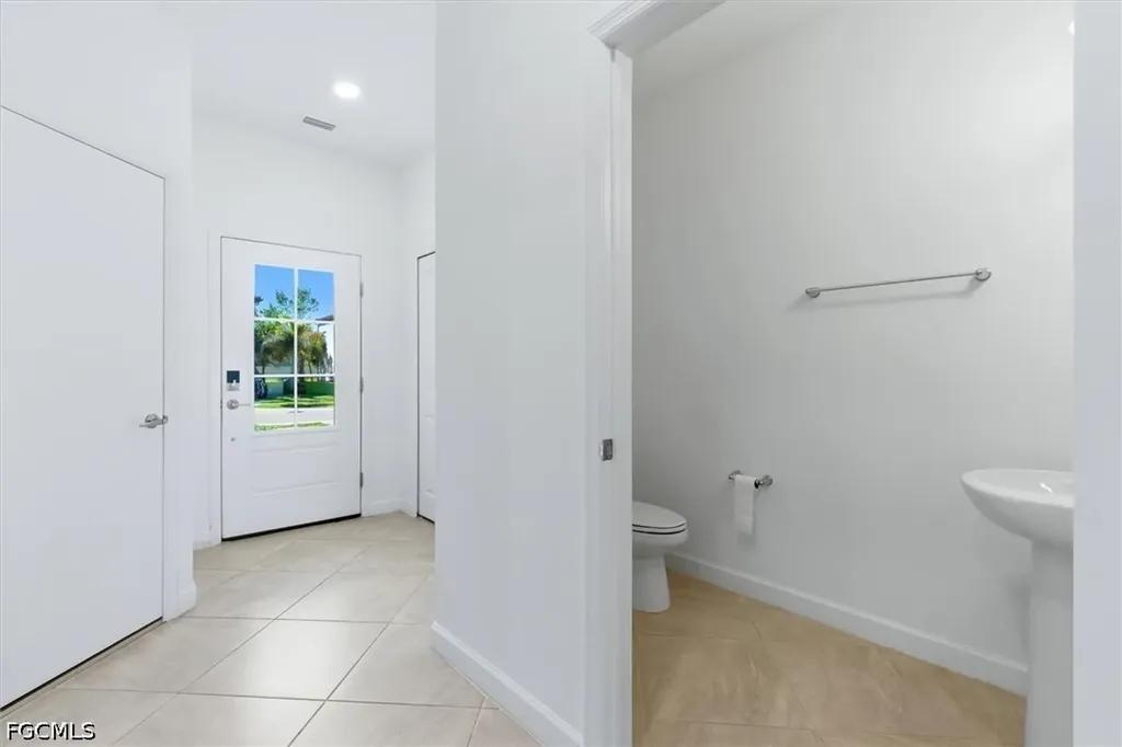 14128 Pine Lodge Lane Fort Myers FL 33913