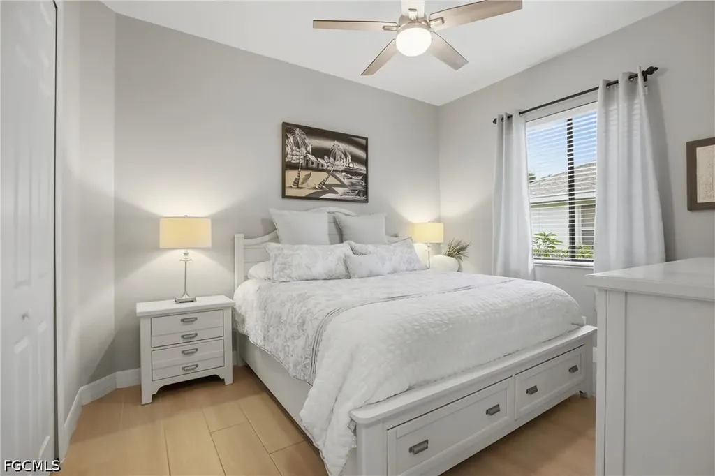 2400 SW 39th Terrace Cape Coral FL 33914