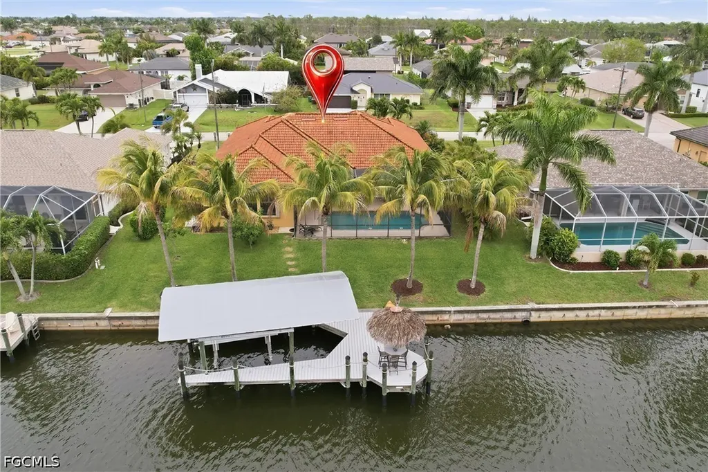 2400 SW 39th Terrace Cape Coral FL 33914