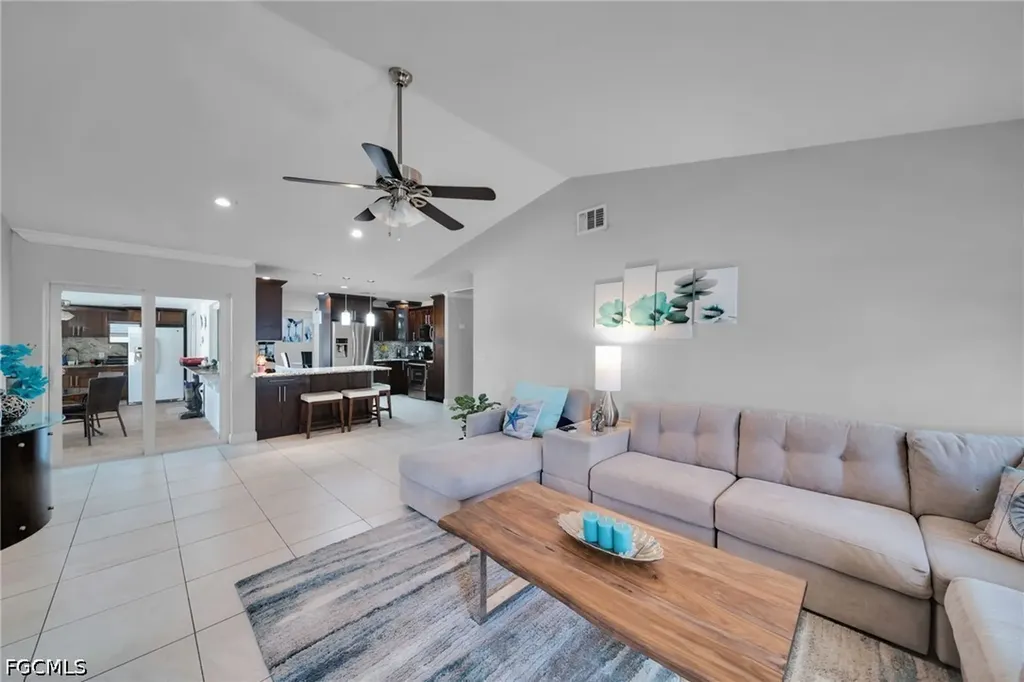 3221 SW 11th Place Cape Coral FL 33914