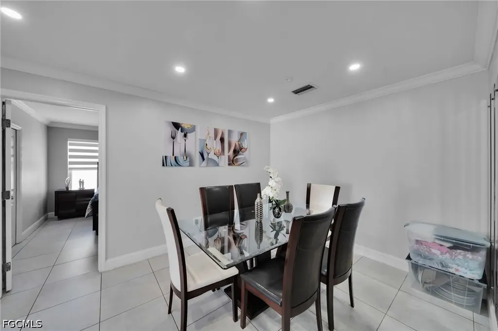 3221 SW 11th Place Cape Coral FL 33914