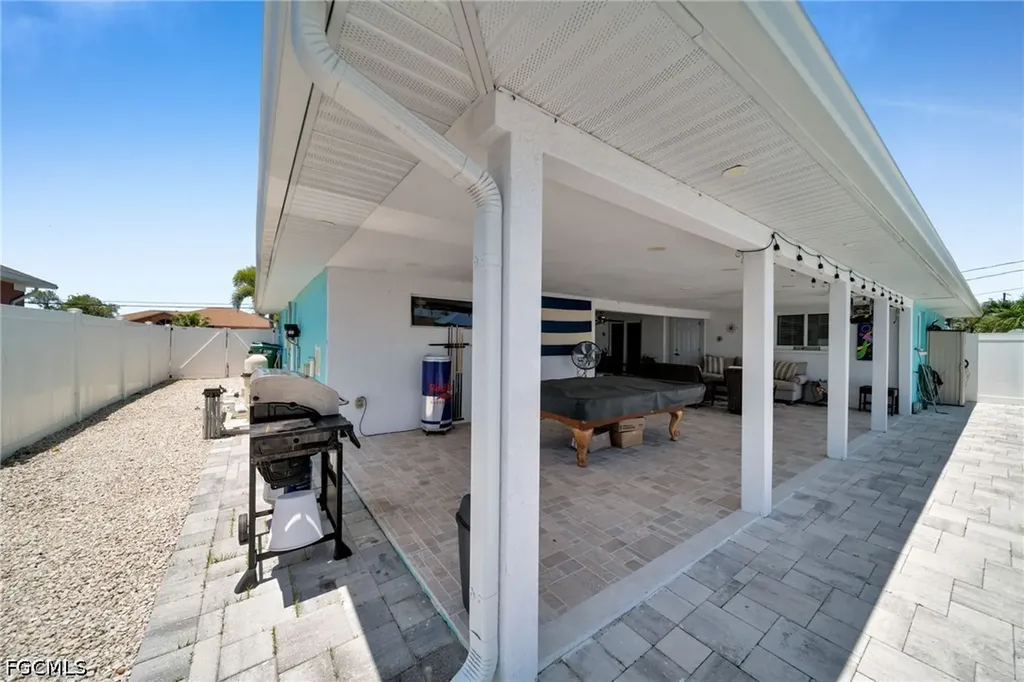 3221 SW 11th Place Cape Coral FL 33914
