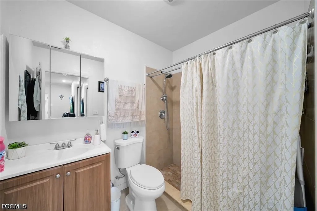 3221 SW 11th Place Cape Coral FL 33914