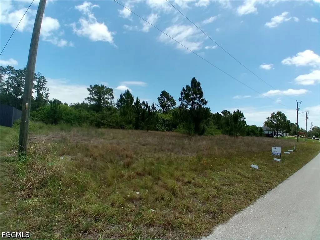 1021 Winters Street E Lehigh Acres FL 33974