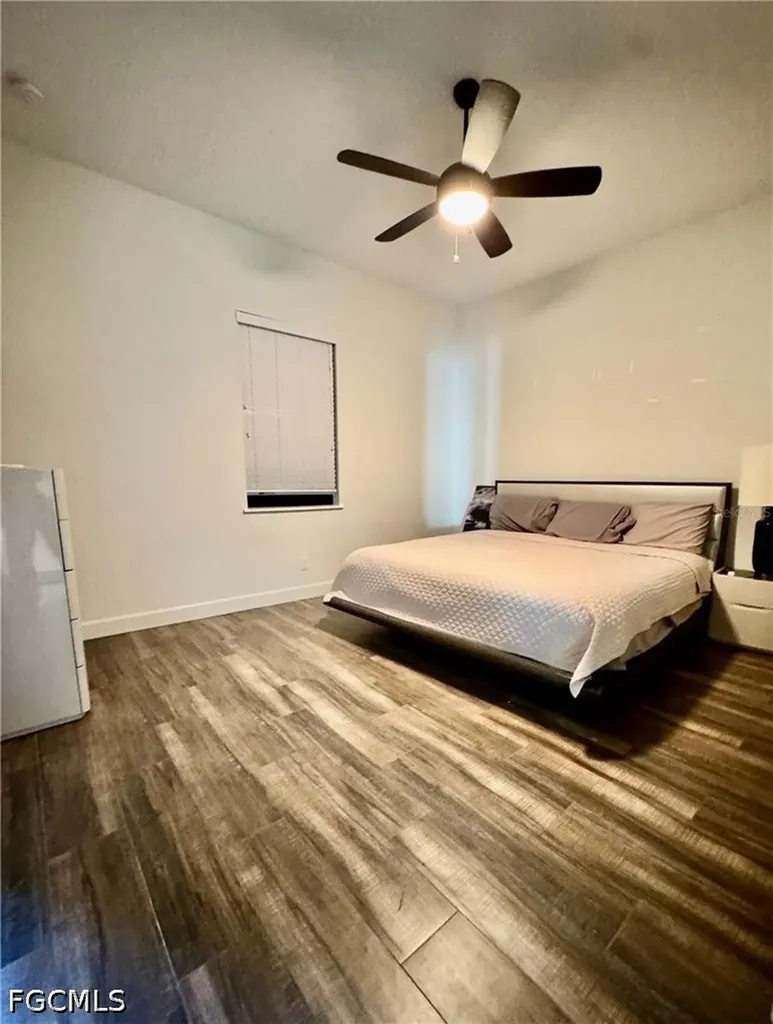 8533 S Lake Circle Fort Myers FL 33908