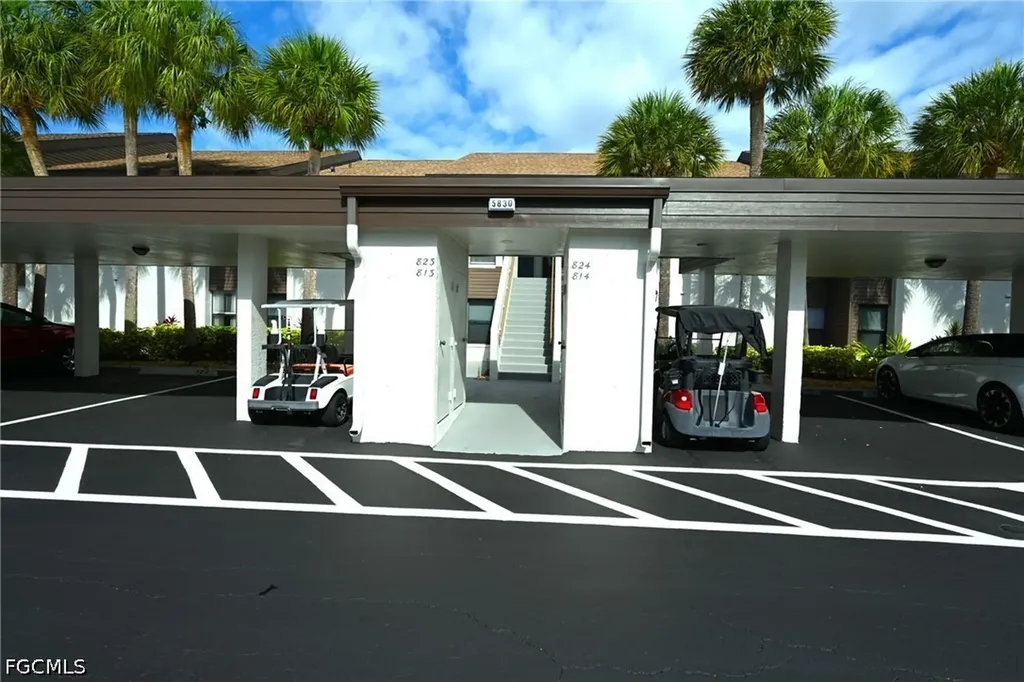 5830 Trailwinds Drive Fort Myers FL 33907