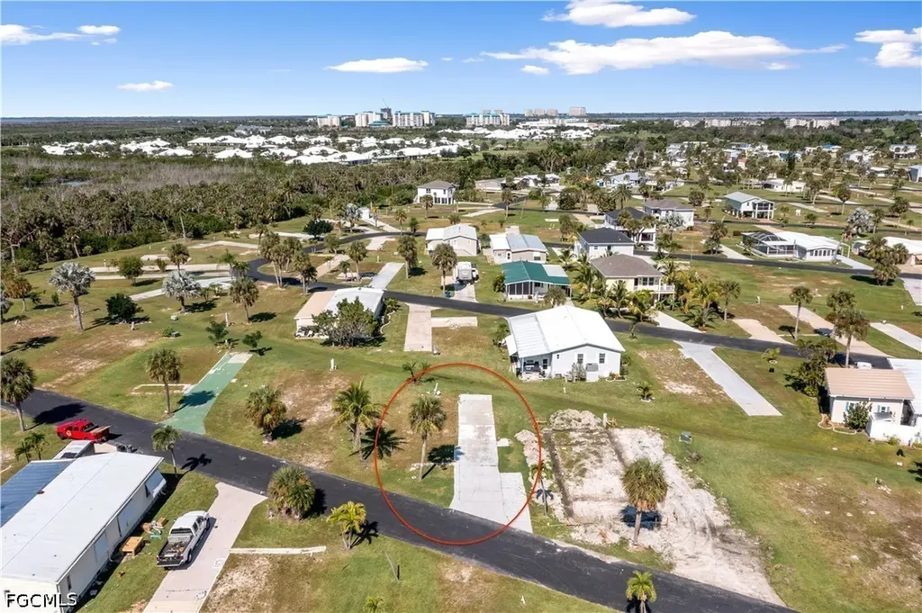 13640 Grackle Drive Fort Myers FL 33908